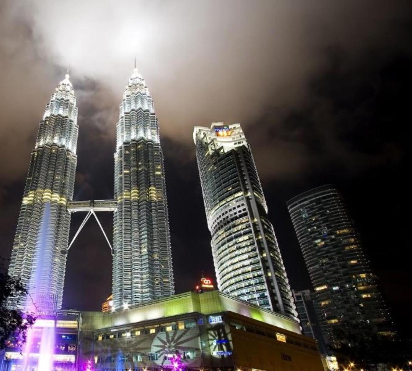 Vortex Klcc Yonder Twin Tower * Kuala Lumpur